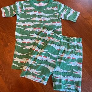 Hanna Anderson Green Alligator Print Cotton Pajama Set